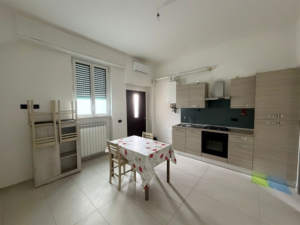 monolocale in corte
